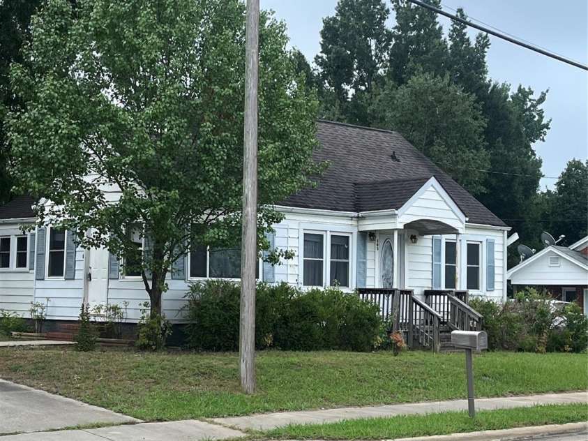 503 Aquadale Road, Albemarle, NC 28001.  MLS# CAR4411709, YatesRealty ID 43153. 