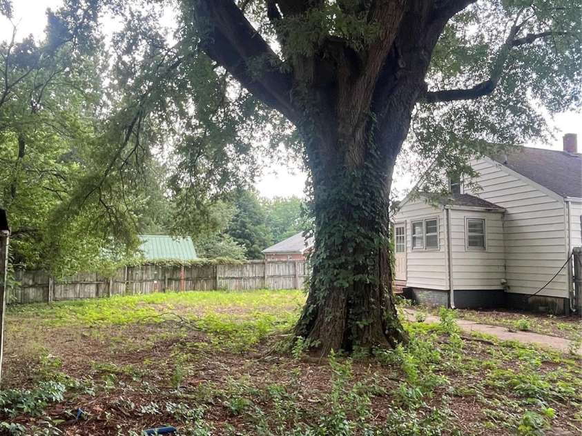 503 Aquadale Road, Albemarle, NC 28001.  MLS# CAR4411709, YatesRealty ID 43153. 
