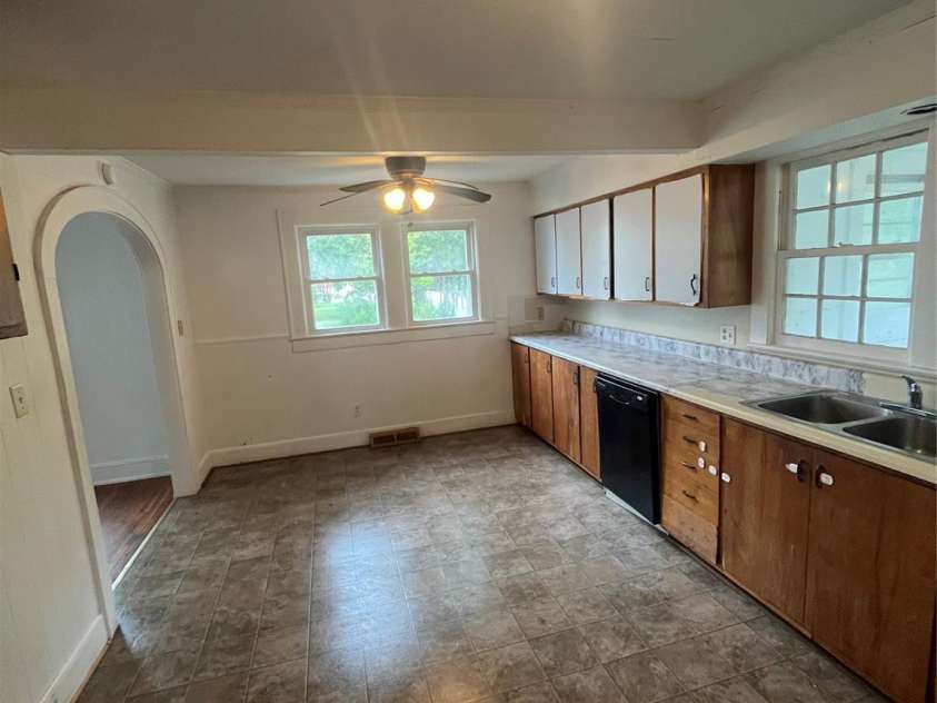 503 Aquadale Road, Albemarle, NC 28001.  MLS# CAR4411709, YatesRealty ID 43153. 