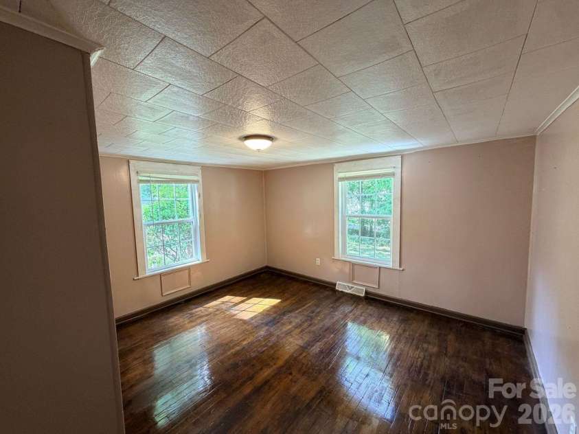 1818 Union Road, Gastonia, NC 28054.  MLS# CAR4402223, YatesRealty ID 43154. 