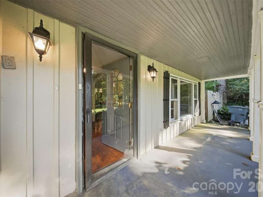 1818 Union Road, Gastonia, NC 28054.  MLS# CAR4426767, YatesRealty ID 43154. 
