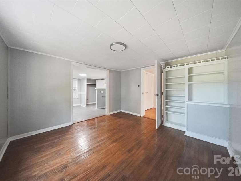 1818 Union Road, Gastonia, NC 28054.  MLS# CAR4426767, YatesRealty ID 43154. 