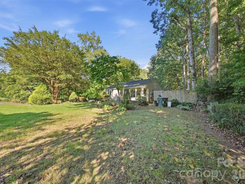 1818 Union Road, Gastonia, NC 28054.  MLS# CAR4426767, YatesRealty ID 43154. 