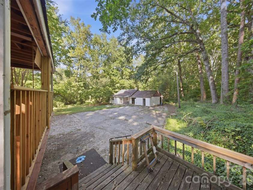 1818 Union Road, Gastonia, NC 28054.  MLS# CAR4426767, YatesRealty ID 43154. 