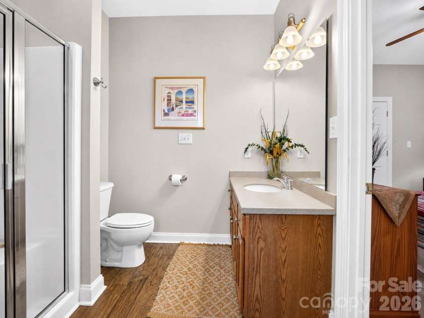 2027 Meadow Run Drive, Matthews, NC 28104.  MLS# CAR4410110, YatesRealty ID 43155. 