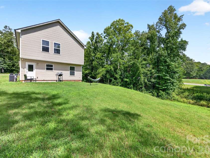 755 Bradley Street, Concord, NC 28025.  MLS# CAR4408513, YatesRealty ID 43156. 