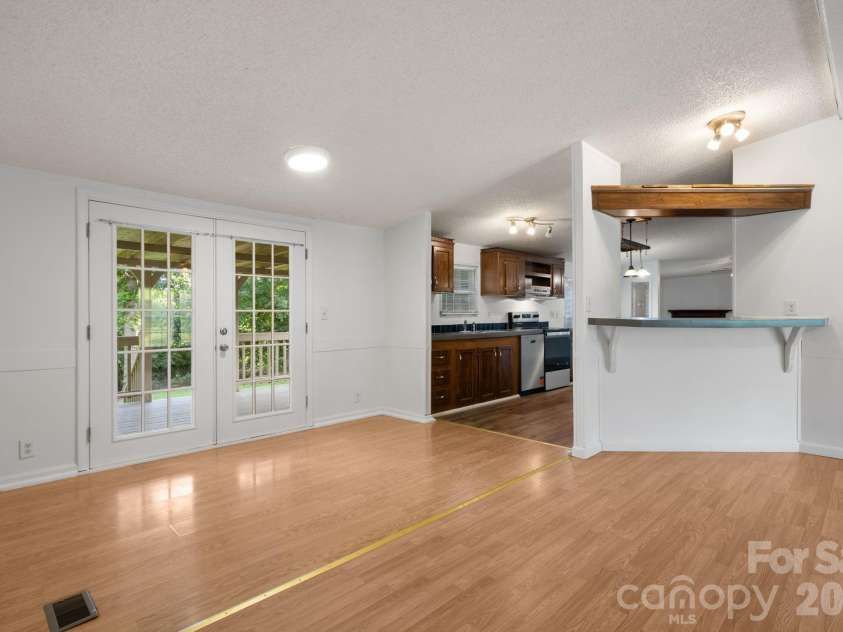 2786 Ridgecreek Drive, Morganton, NC 28655.  MLS# CAR4409783, YatesRealty ID 43158. 