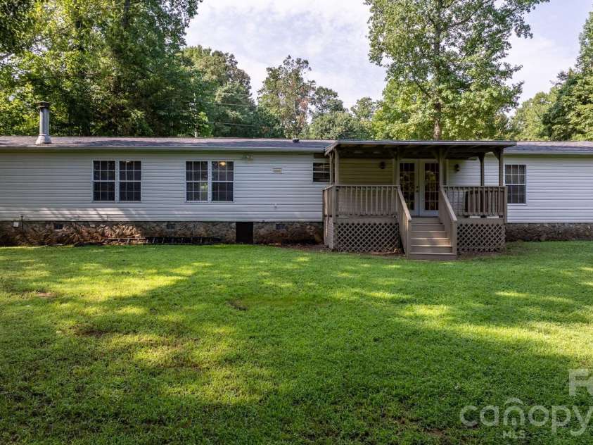 2786 Ridgecreek Drive, Morganton, NC 28655.  MLS# CAR4409783, YatesRealty ID 43158. 