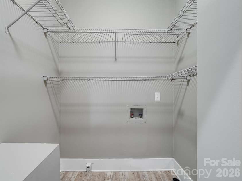 4313 Hovis Road, Charlotte, NC 28208.  MLS# CAR4322663, YatesRealty ID 4316. 