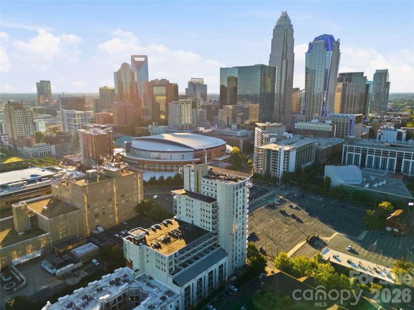 505 6th Street, Charlotte, NC 28202.  MLS# CAR4429306, YatesRealty ID 4316. Afternoon sun from your terrace.