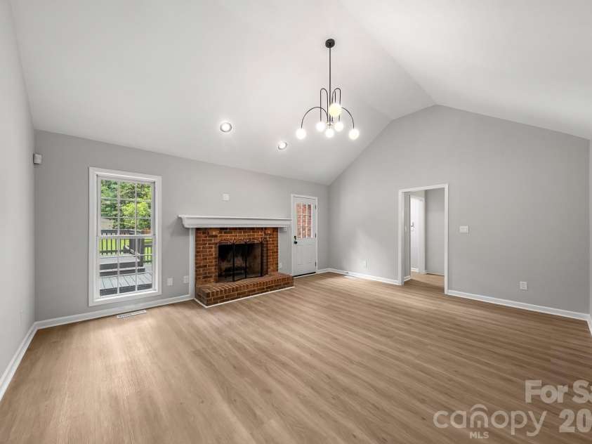 663 Lakeside Drive, Rock Hill, SC 29730.  MLS# CAR4412579, YatesRealty ID 43160. 