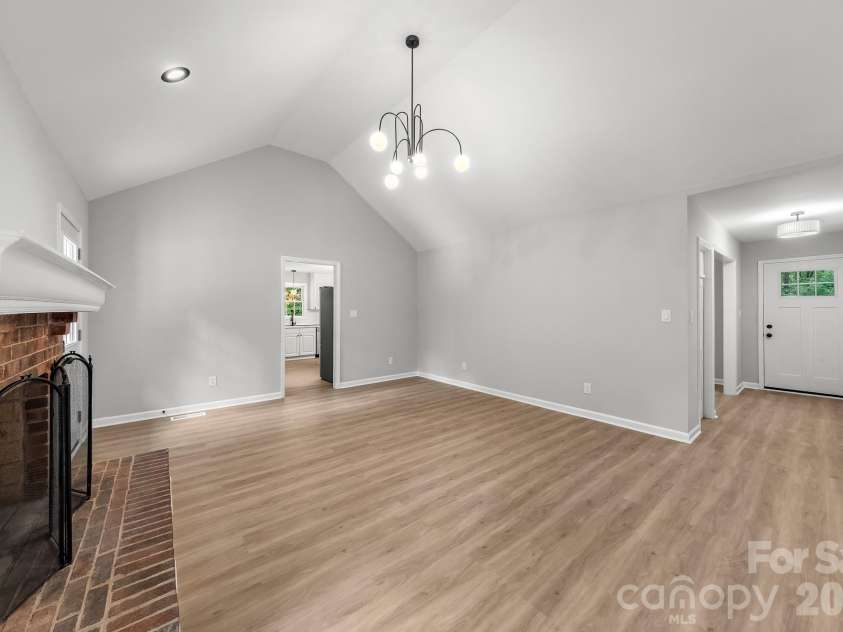 663 Lakeside Drive, Rock Hill, SC 29730.  MLS# CAR4412579, YatesRealty ID 43160. 