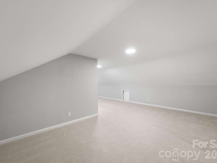 663 Lakeside Drive, Rock Hill, SC 29730.  MLS# CAR4412579, YatesRealty ID 43160. 