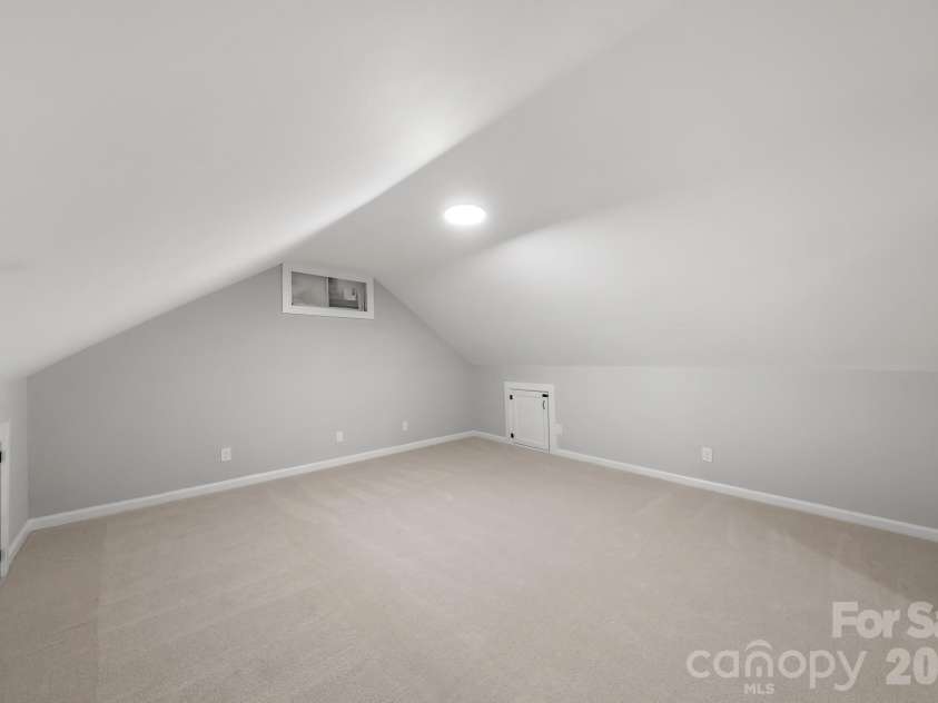 663 Lakeside Drive, Rock Hill, SC 29730.  MLS# CAR4412579, YatesRealty ID 43160. 