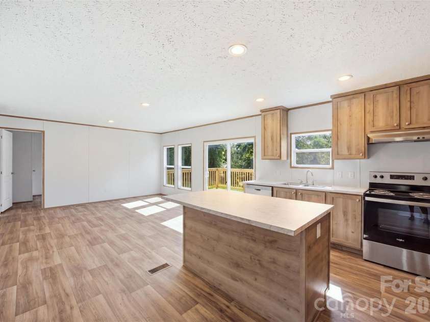 6086 Windover Creek Lane, Claremont, NC 28610.  MLS# CAR4412490, YatesRealty ID 43161. 