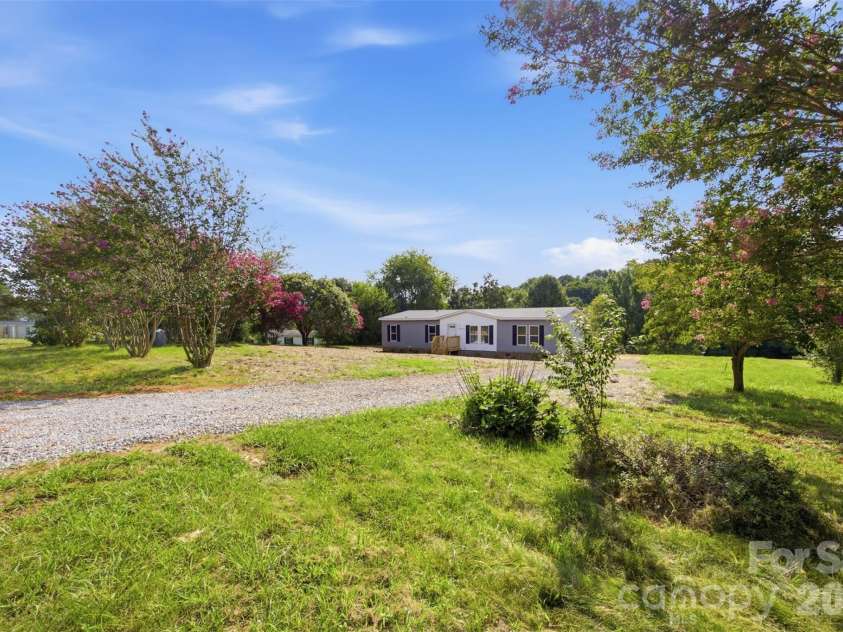 6086 Windover Creek Lane, Claremont, NC 28610.  MLS# CAR4412490, YatesRealty ID 43161. 