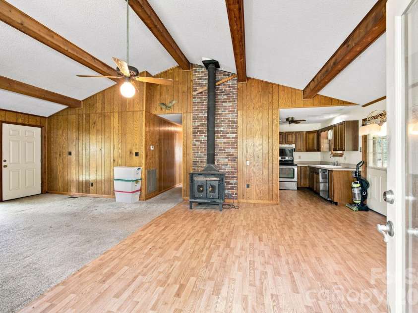 8016 Hedrick Circle, Huntersville, NC 28078.  MLS# CAR4412176, YatesRealty ID 43162. 
