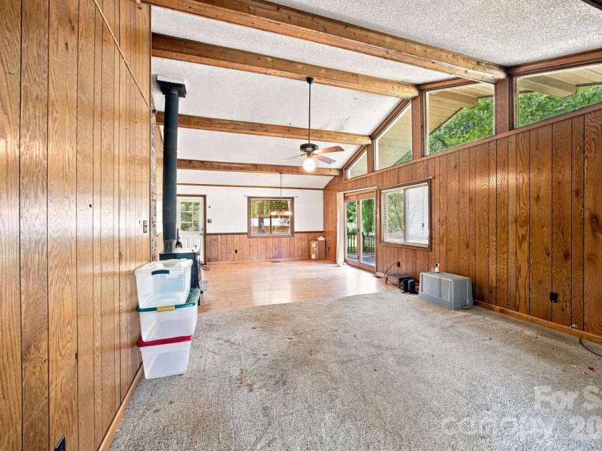 8016 Hedrick Circle, Huntersville, NC 28078.  MLS# CAR4412176, YatesRealty ID 43162. 