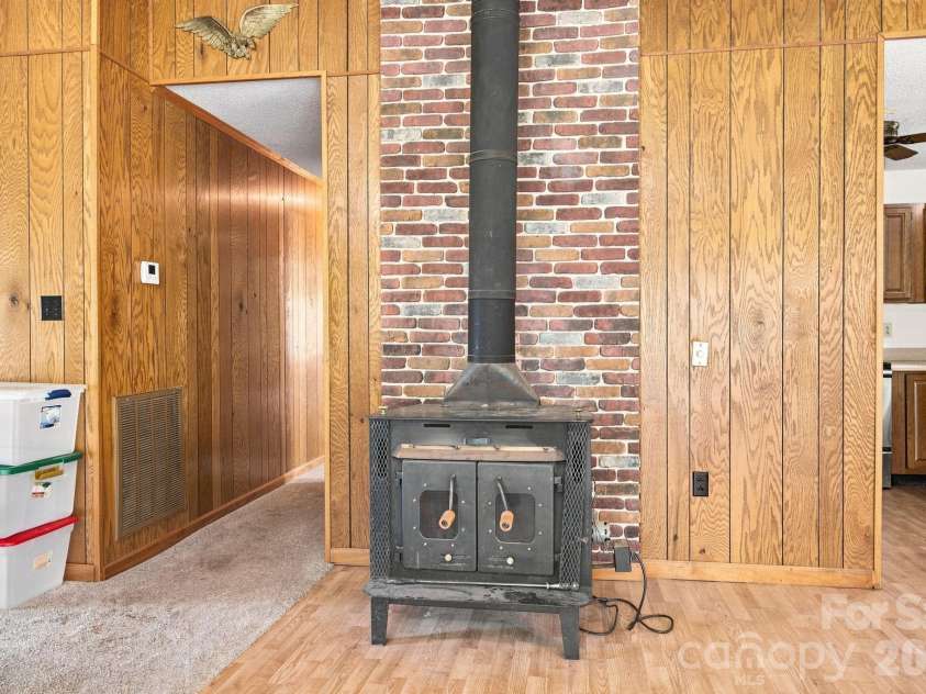 8016 Hedrick Circle, Huntersville, NC 28078.  MLS# CAR4412176, YatesRealty ID 43162. 