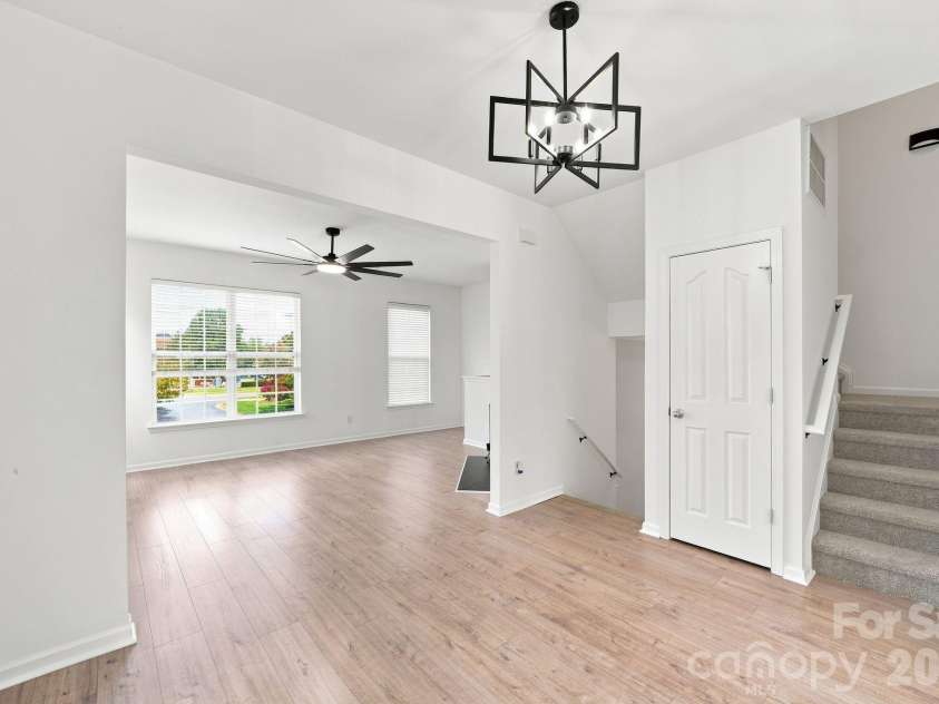 13219 Calloway Glen Drive, Charlotte, NC 28273.  MLS# CAR4411956, YatesRealty ID 43163. 