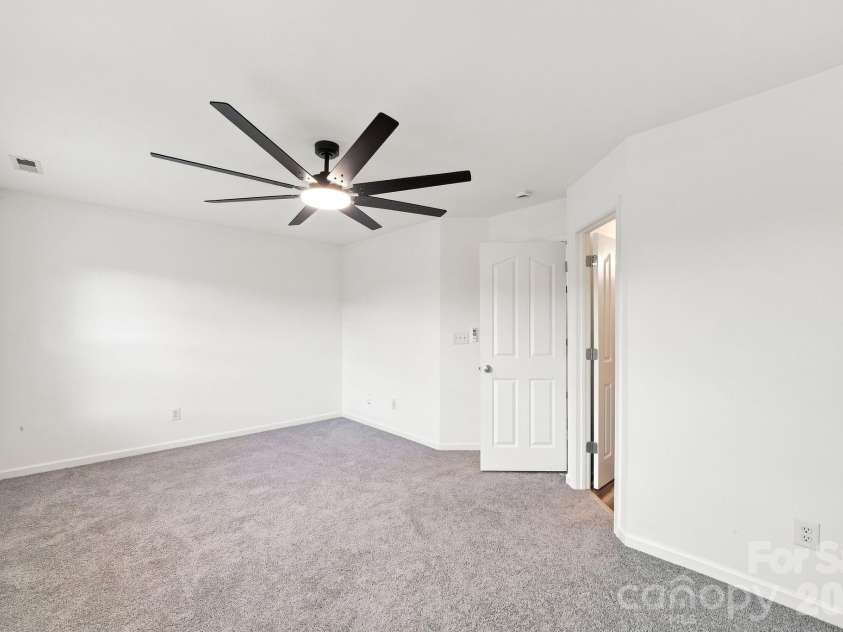 13219 Calloway Glen Drive, Charlotte, NC 28273.  MLS# CAR4411956, YatesRealty ID 43163. 