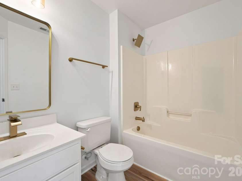 13219 Calloway Glen Drive, Charlotte, NC 28273.  MLS# CAR4411956, YatesRealty ID 43163. 