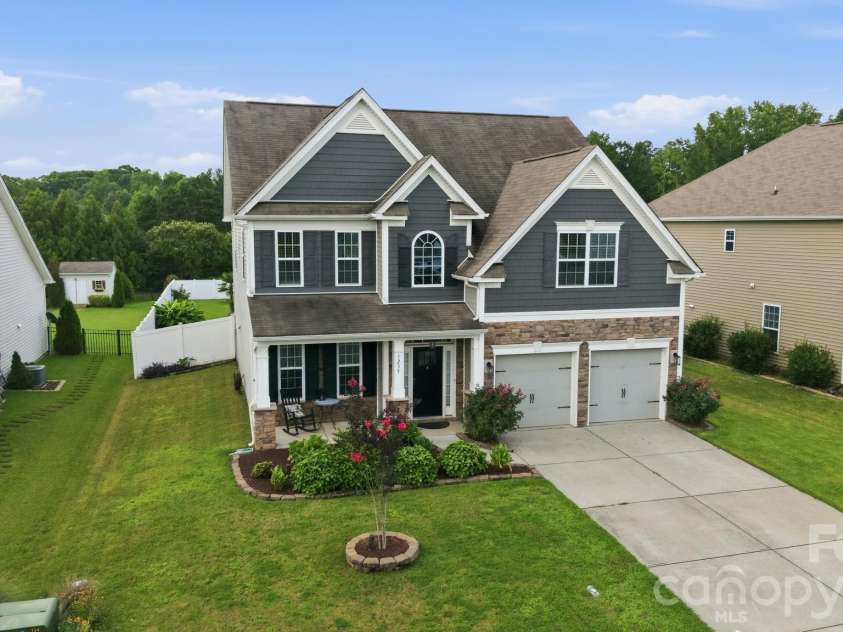 1235 Horsesugar Road, Clover, SC 29710.  MLS# CAR4410697, YatesRealty ID 43165. 