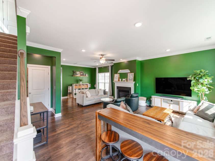 8753 Aspinwall Drive, Charlotte, NC 28216.  MLS# CAR4371868, YatesRealty ID 43169. 