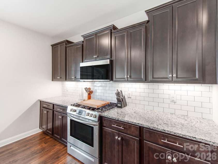 8753 Aspinwall Drive, Charlotte, NC 28216.  MLS# CAR4371868, YatesRealty ID 43169. 