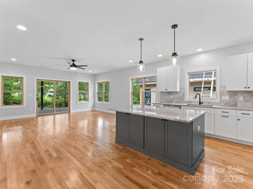 306 Gallimore Road, Brevard, NC 28712.  MLS# CAR4272419, YatesRealty ID 4317. 