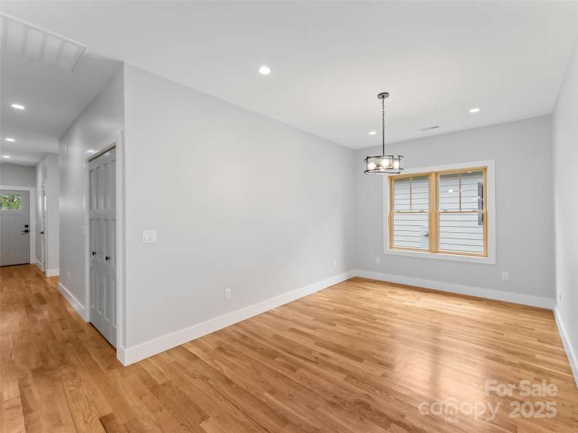 306 Gallimore Road, Brevard, NC 28712.  MLS# CAR4272419, YatesRealty ID 4317. 