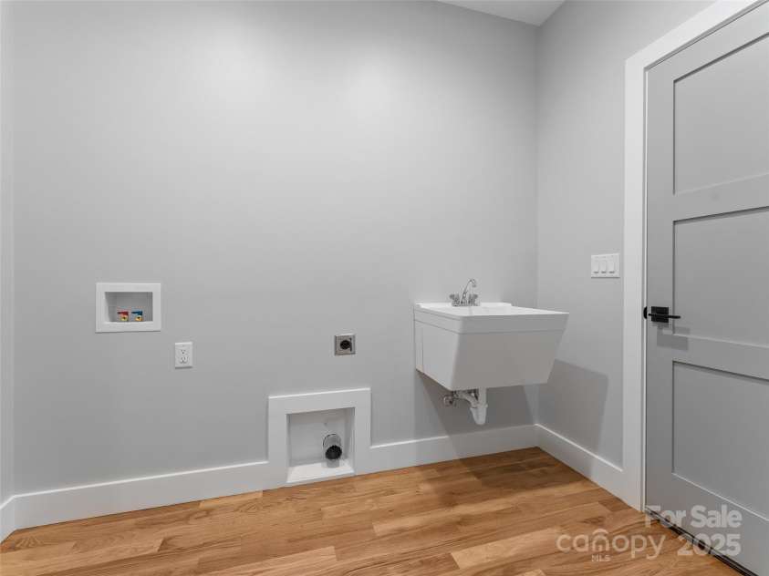 306 Gallimore Road, Brevard, NC 28712.  MLS# CAR4272419, YatesRealty ID 4317. 