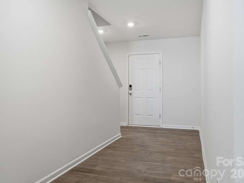 3168 Green Apple Drive, Dallas, NC 28034.  MLS# CAR4413344, YatesRealty ID 43172. ML Hallway2