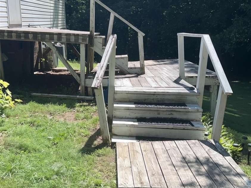 202 Eufola Road, Statesville, NC 28677.  MLS# CAR4413349, YatesRealty ID 43173. 