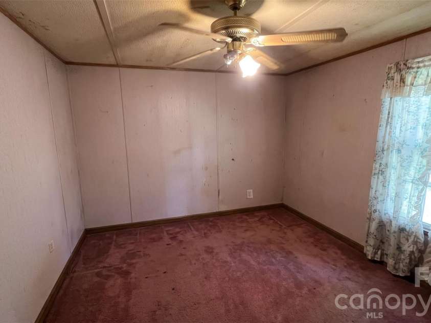 202 Eufola Road, Statesville, NC 28677.  MLS# CAR4413349, YatesRealty ID 43173. 