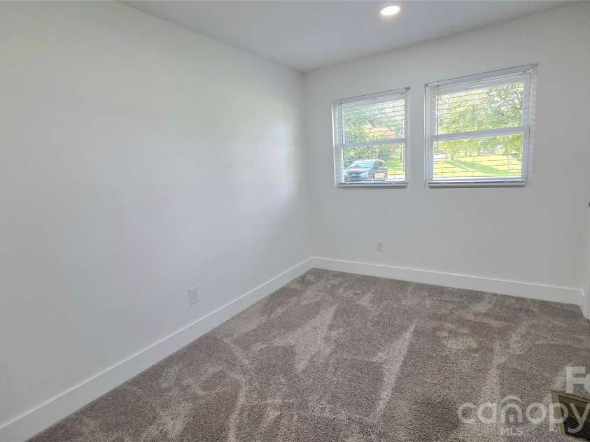 513 Ohio Avenue, Bessemer City, NC 28016.  MLS# CAR4411894, YatesRealty ID 43174. 