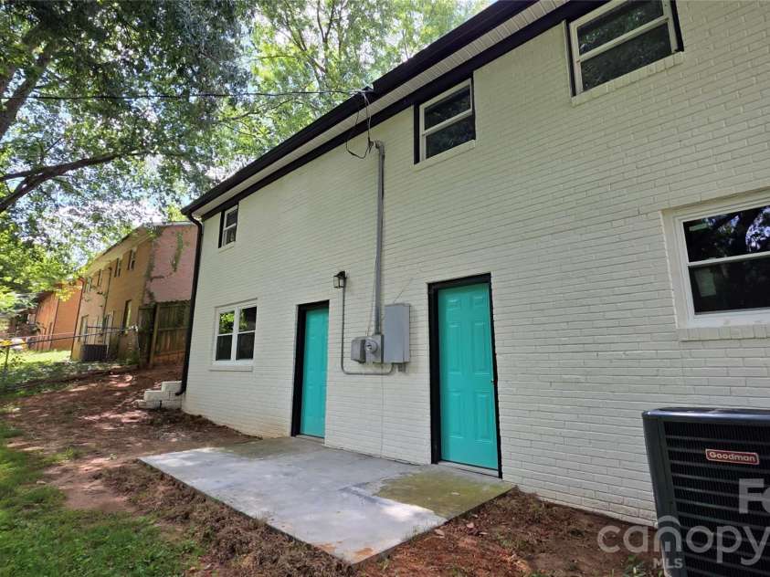 513 Ohio Avenue, Bessemer City, NC 28016.  MLS# CAR4411894, YatesRealty ID 43174. 