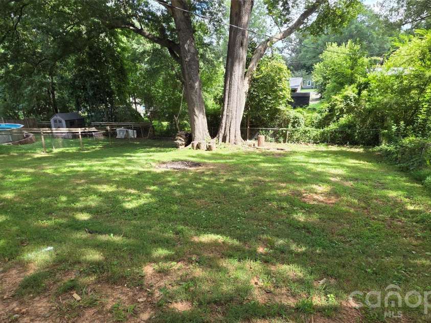 513 Ohio Avenue, Bessemer City, NC 28016.  MLS# CAR4411894, YatesRealty ID 43174. 