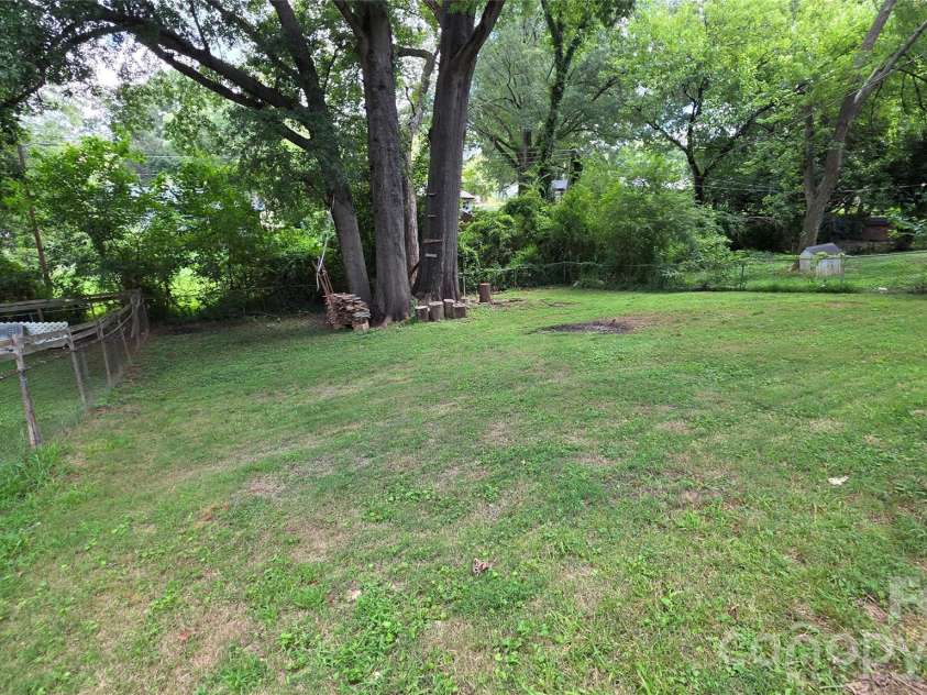 513 Ohio Avenue, Bessemer City, NC 28016.  MLS# CAR4411894, YatesRealty ID 43174. 