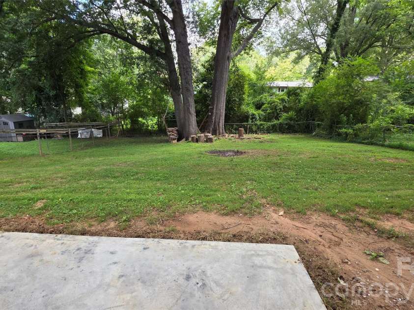 513 Ohio Avenue, Bessemer City, NC 28016.  MLS# CAR4411894, YatesRealty ID 43174. 