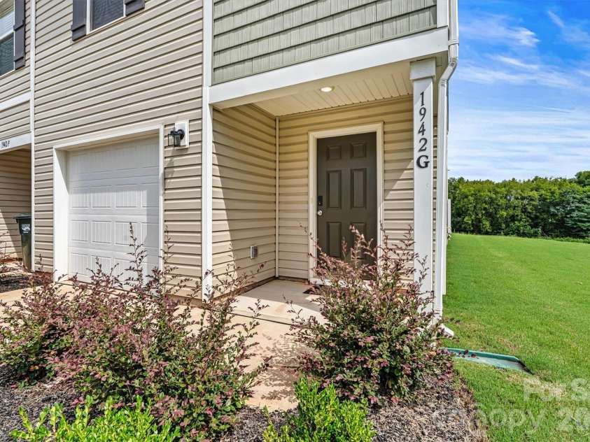 1942 Tranquility Circle, Newton, NC 28658.  MLS# CAR4413135, YatesRealty ID 43176. Focused Front Entry view