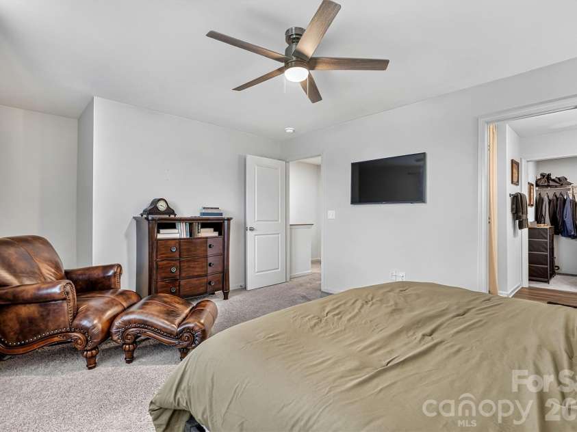 1942 Tranquility Circle, Newton, NC 28658.  MLS# CAR4413135, YatesRealty ID 43176. Primary Suite/Entry View