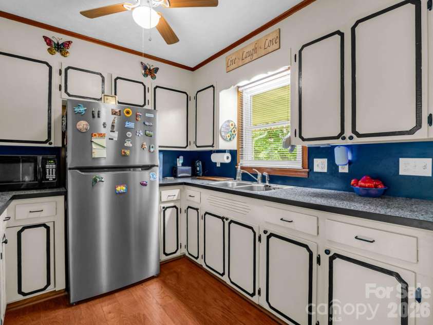 1244 Old Hwy 10 Highway, Marion, NC 28752.  MLS# CAR4413341, YatesRealty ID 43177. 