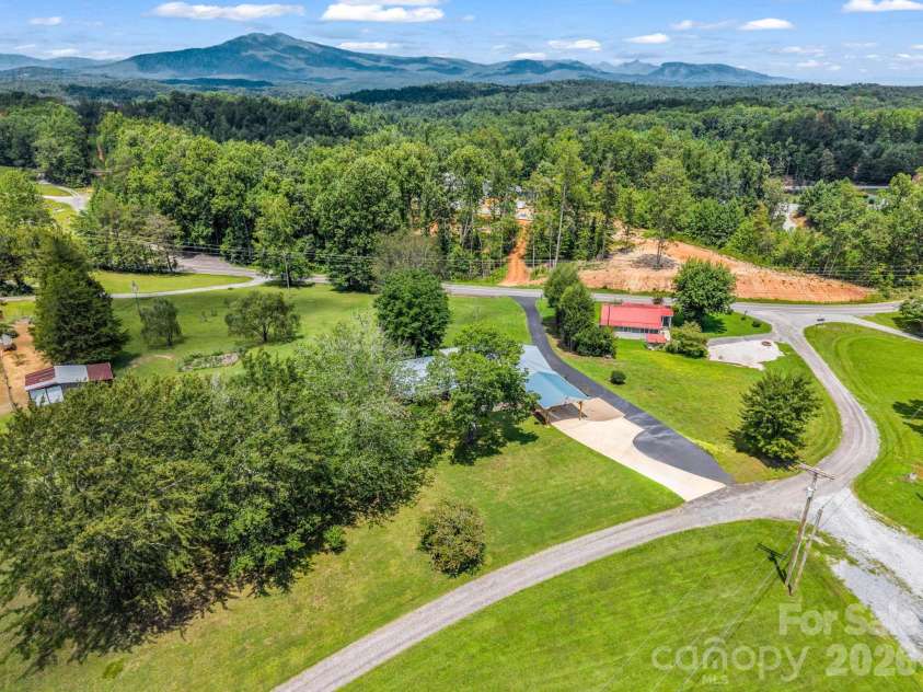 1244 Old Hwy 10 Highway, Marion, NC 28752.  MLS# CAR4413341, YatesRealty ID 43177. 