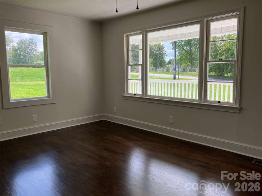 640 Hawthorne Street, Hudson, NC 28638.  MLS# CAR4413108, YatesRealty ID 43178. 