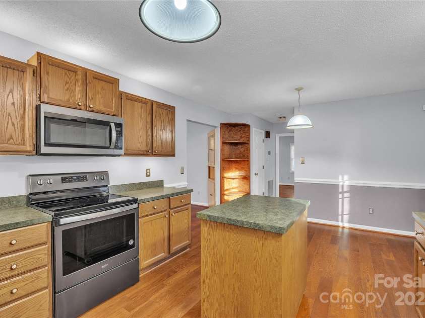 106 Gallarie Place, Salisbury, NC 28144.  MLS# CAR4321923, YatesRealty ID 4318. 