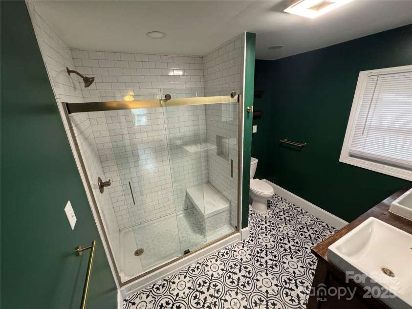 603 Main Street, Rock Hill, SC 29730.  MLS# CAR4234795, YatesRealty ID 4318. Primary Bath