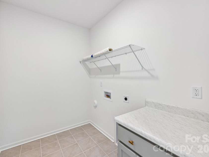 36170 Greg Norman Drive, Lancaster, SC 29720.  MLS# CAR4413371, YatesRealty ID 43180. 