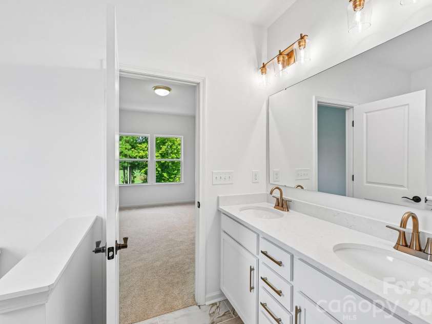36170 Greg Norman Drive, Lancaster, SC 29720.  MLS# CAR4413371, YatesRealty ID 43180. 