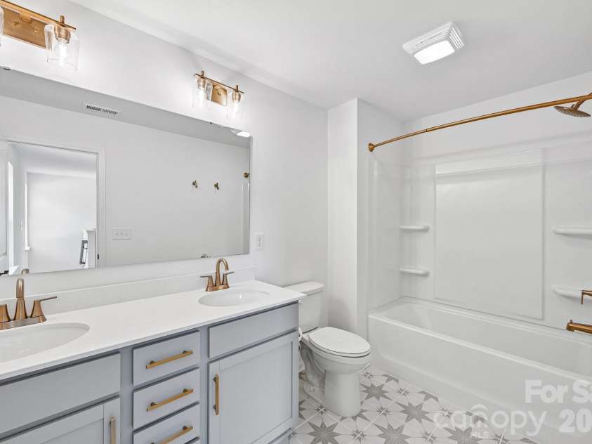 36170 Greg Norman Drive, Lancaster, SC 29720.  MLS# CAR4413371, YatesRealty ID 43180. 